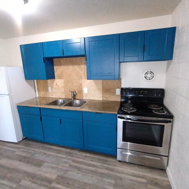 3726 Hazelwood St Unit 15