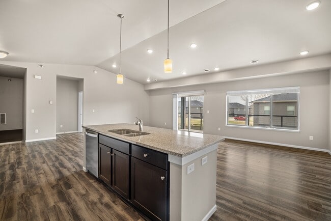 Shadow Crest Townhomes