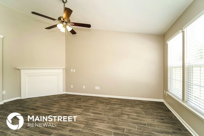 Photo - 8615 Appledale Dr