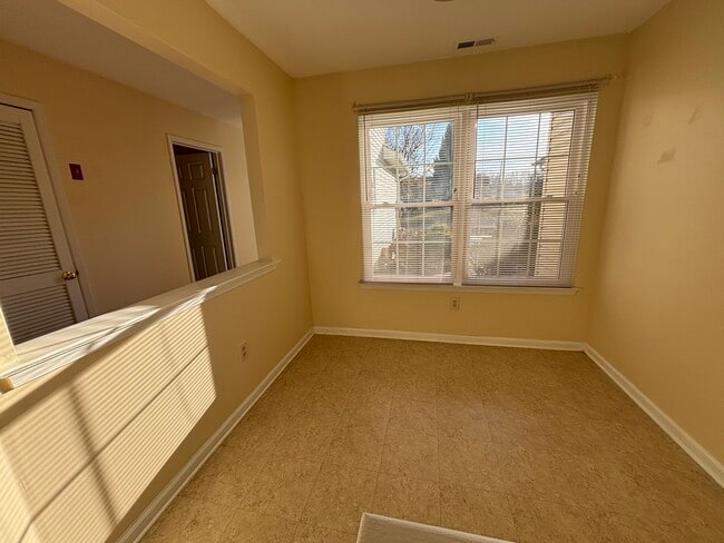 Photo - 1804 Sterling Rd