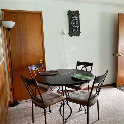 Photo - 757 Ocean Ct NW