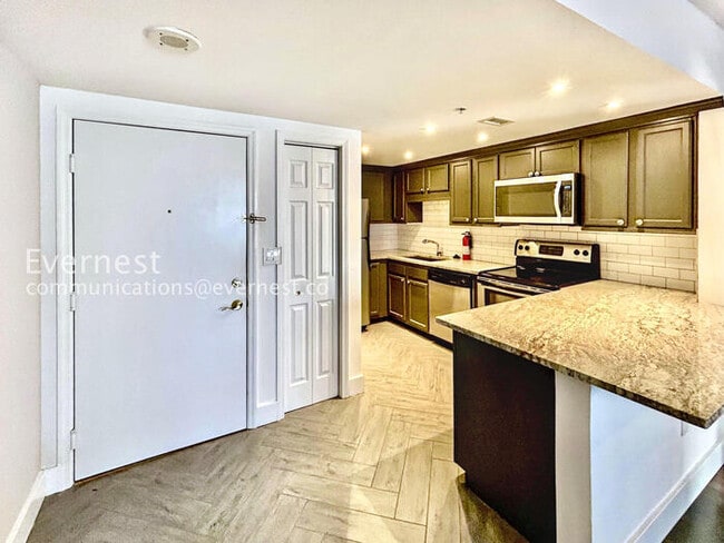 Photo - 199 14th St NE Unit 407