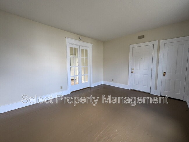 Photo - 1132 Rivermet Ave Unit Apt 1