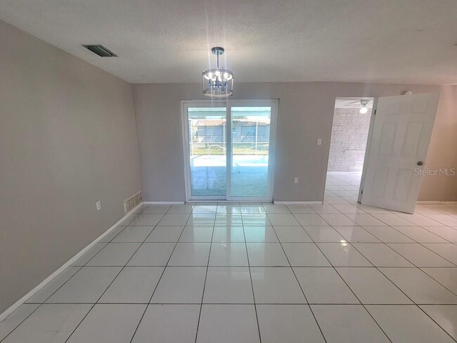 Photo - 10114 Old Orchard Lane
