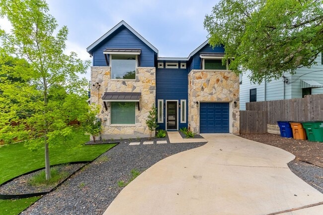 Photo - Modern Elegance in Austin: 4BR/3BA Sanctuary with Stylish Design and Inviting Ambiance!