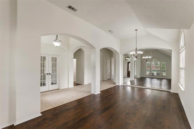 Photo - 9914 Goldenrod Dr