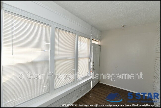 Photo - 3519 Douglas Ave Unit B