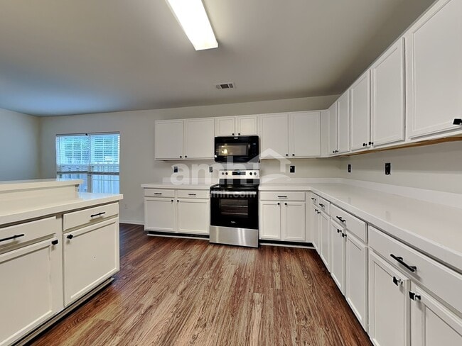 Photo - 12408 Lanier Islands Cir