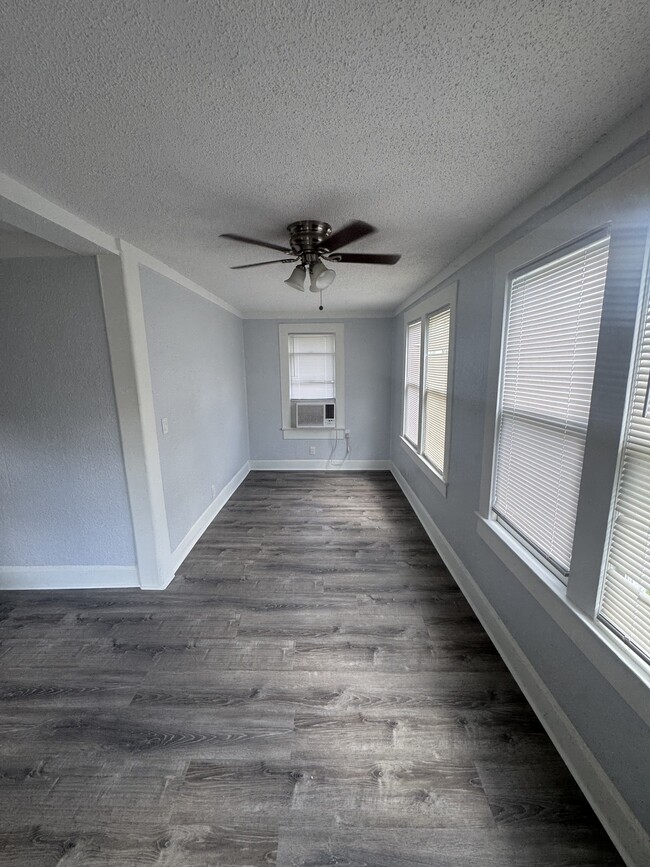 Photo - 321 W Patterson St Unit 323
