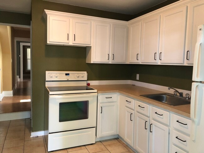 Photo - 218 Van Brunt St