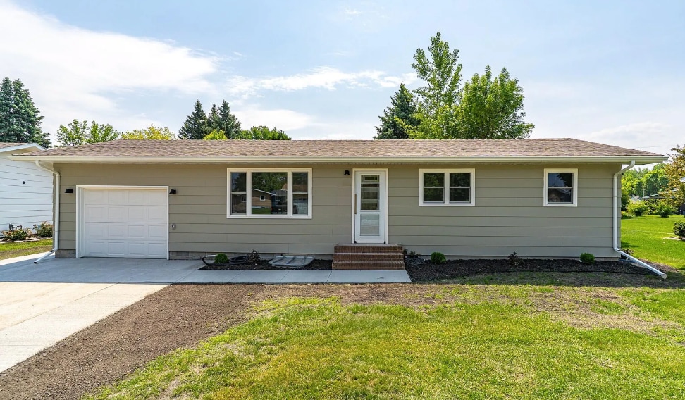 Photo - 2503 Crescent Dr House