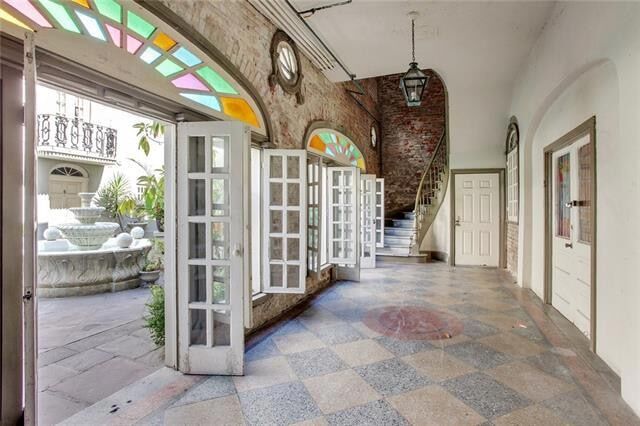 Photo - 521 Dumaine St