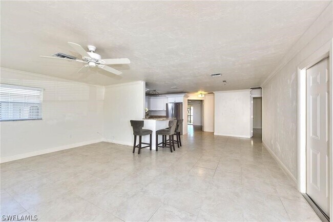 Photo - 671 98th Ave N