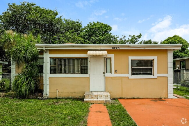 Building Photo - 1875 NW 151st St Rental
