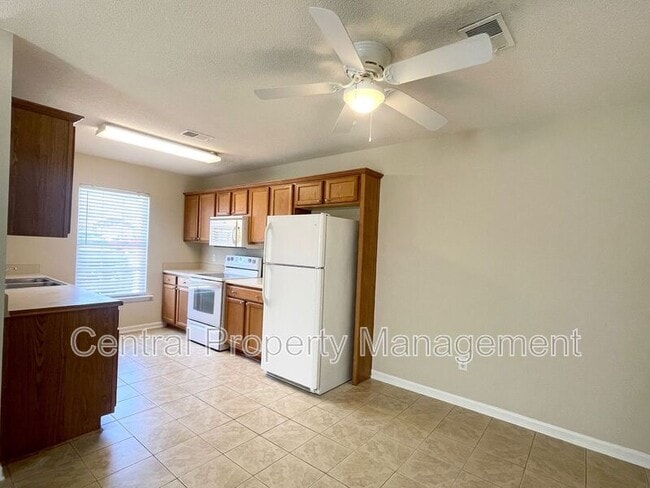 Photo - 506 Seays Crest Dr