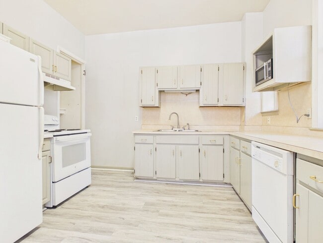 Photo - 242 Harris St Unit 1