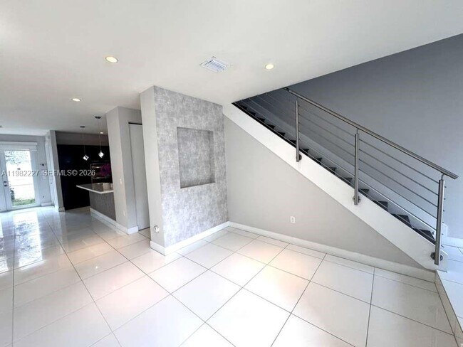 Photo - 6458 NW 103rd Psge