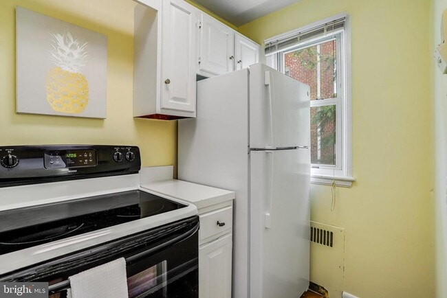Photo - 4004 Beecher St NW Unit 304A