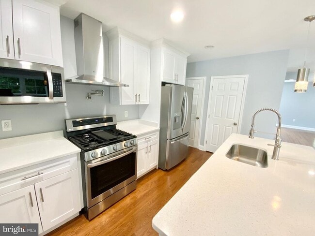 Building Photo - 1318 Ingraham St NW Rental