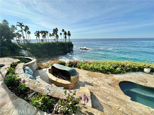 1137 Marine Dr