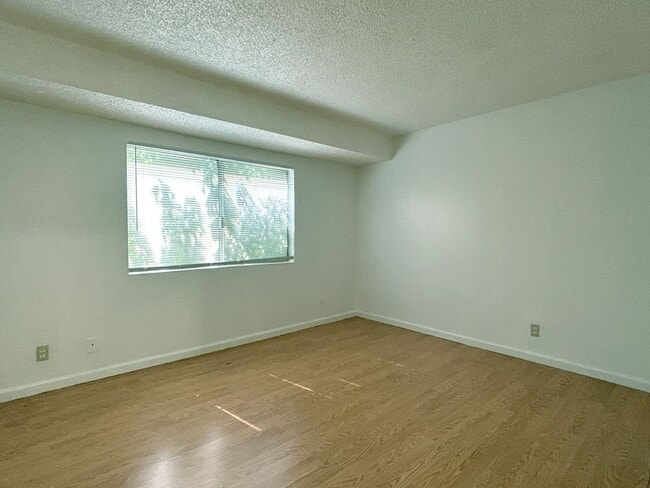 Photo - 4651 Mill Valley Dr