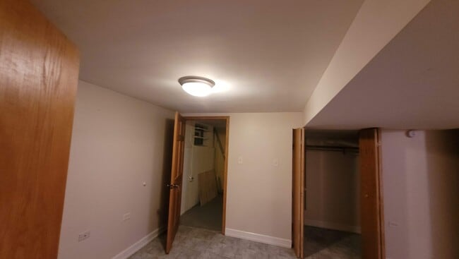 Front Door to Unit - 2717 W Rascher Ave