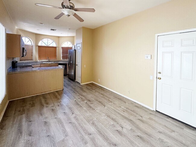 Photo - Coming Soon! Scottsdale Home 3/2 Bed/Bath - Available Now!