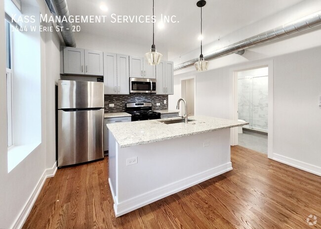 Building Photo - Gorgeous and Fully Remodeled Unit 1D Rental