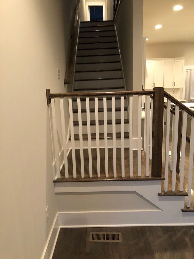 Photo - 924 Caruthers Ave