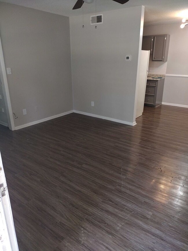 Photo - Oakridge at Haymount