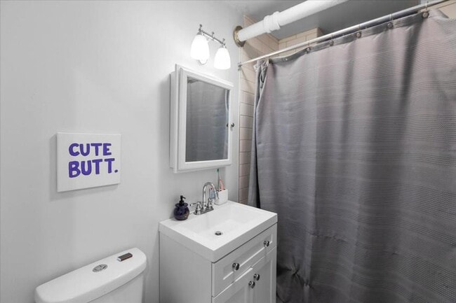 Photo - 2 bedroom in Chicago IL 60660 Unidad GDN