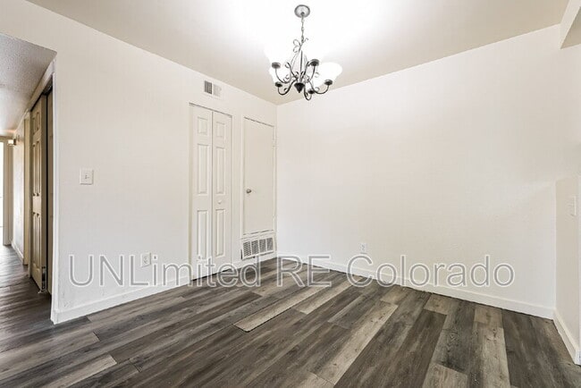 Photo - 18034 E Ohio Ave Unidad #102
