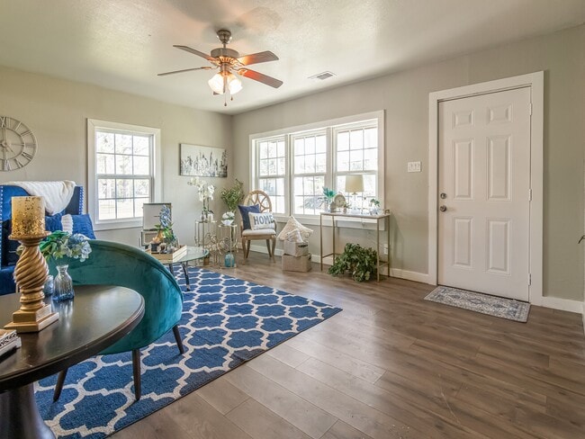 Photo - 7614 FM 646 Rd