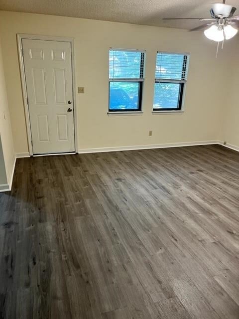 Photo - 1501 Twin Lakes Cir