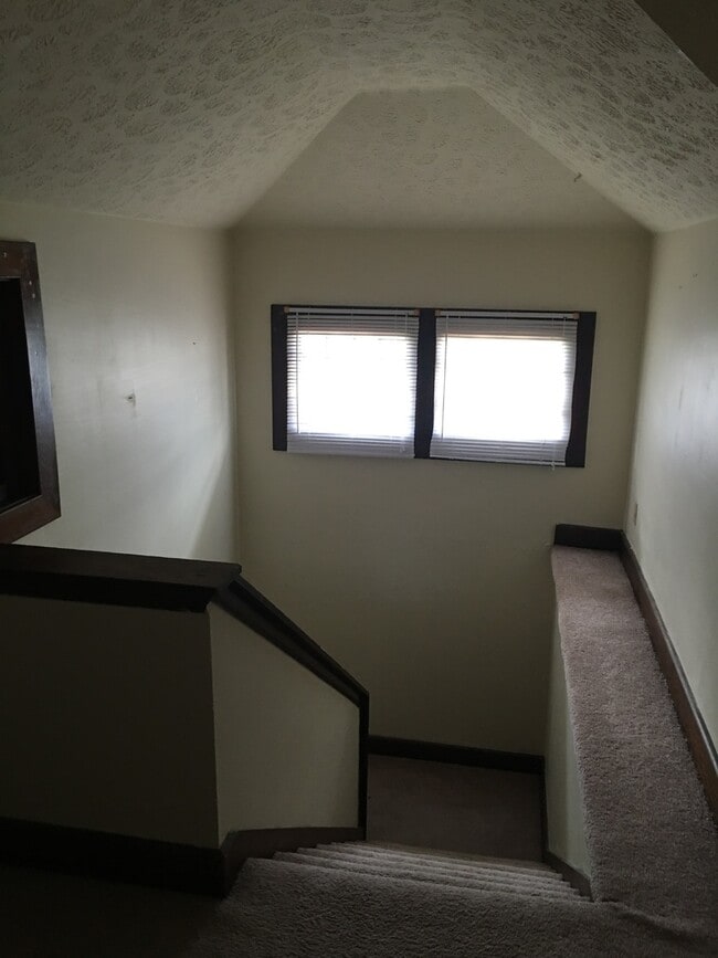 Photo - One Bedroom East End Apartment within walking distance to the Capital