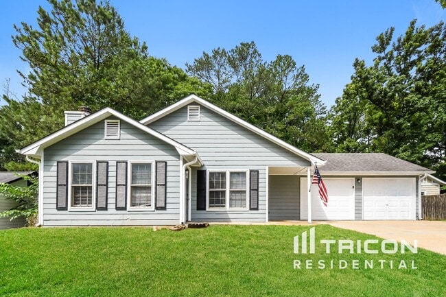 Photo - 389 Hillridge Dr House