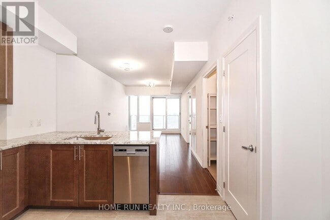 Photo - 805 Carling Ave Unité 3205