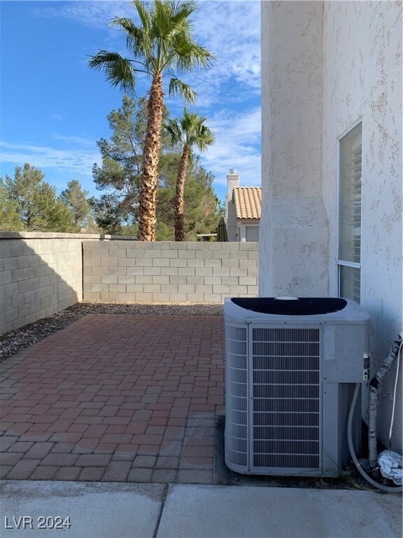 Photo - 1718 Blanchard Dr