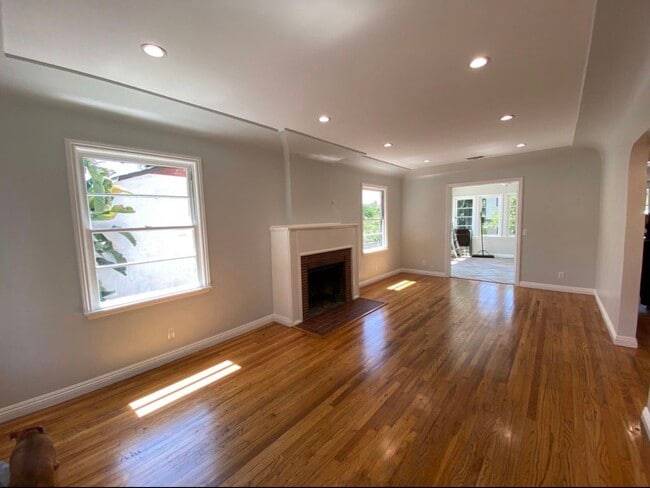 147 El Nido Ave