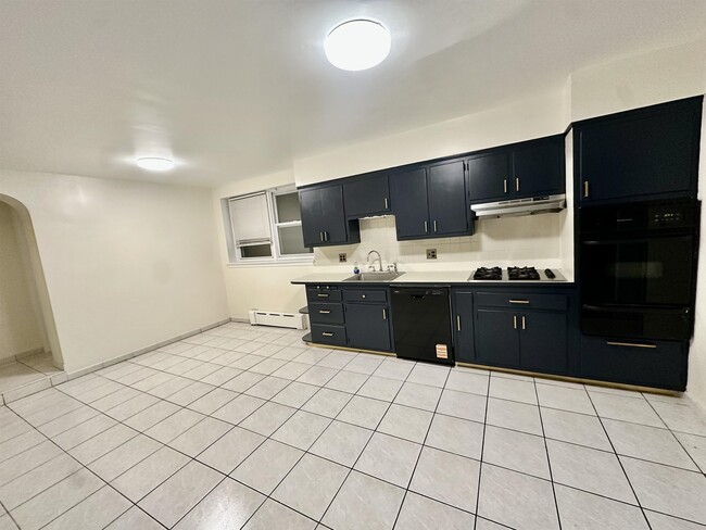 Photo - 6708 Newkirk Ave