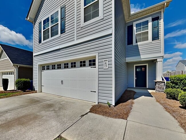 Building Photo - 43 Blue Fescue Way Rental