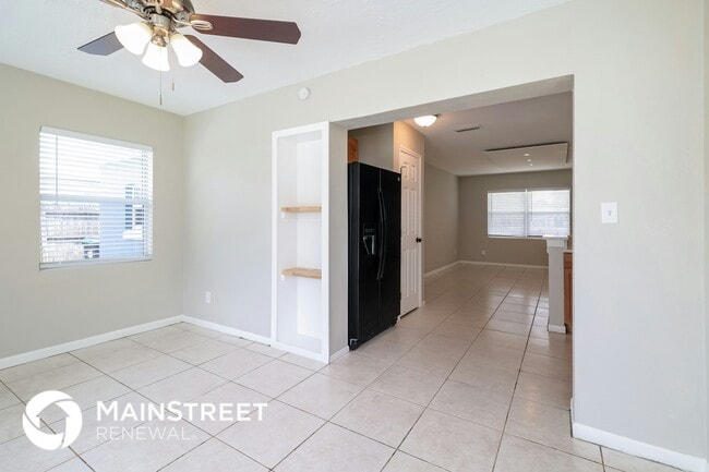 Photo - 7007 Alvina Way