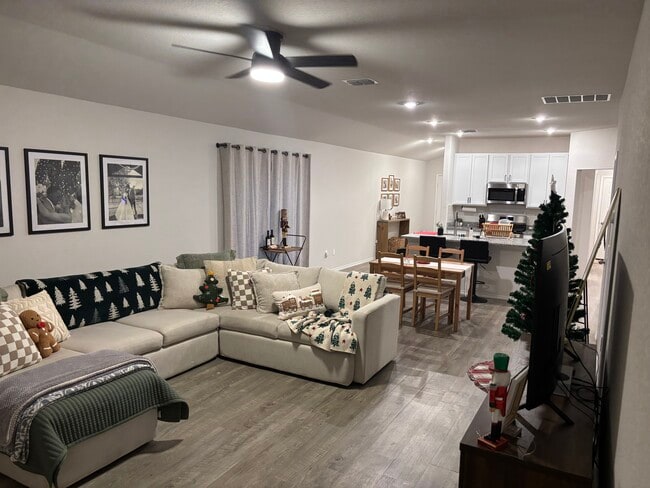 Photo - 2007 Palmer Pl