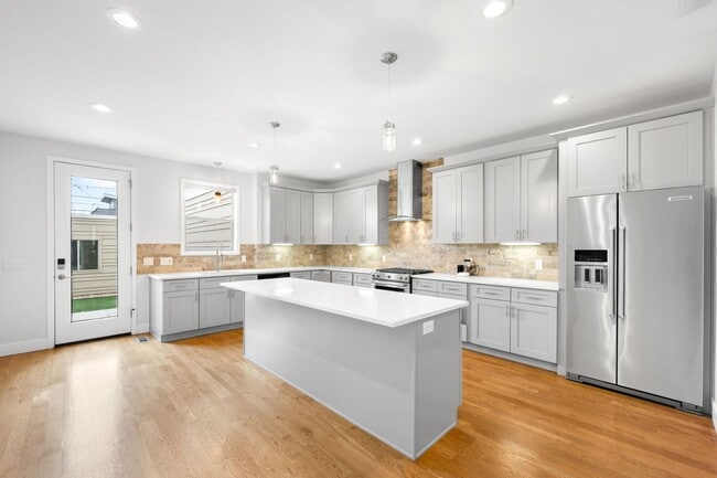 Photo - 3BD, 5BA LoHi Townhome with Rooftop Deck and 2-Car Garage