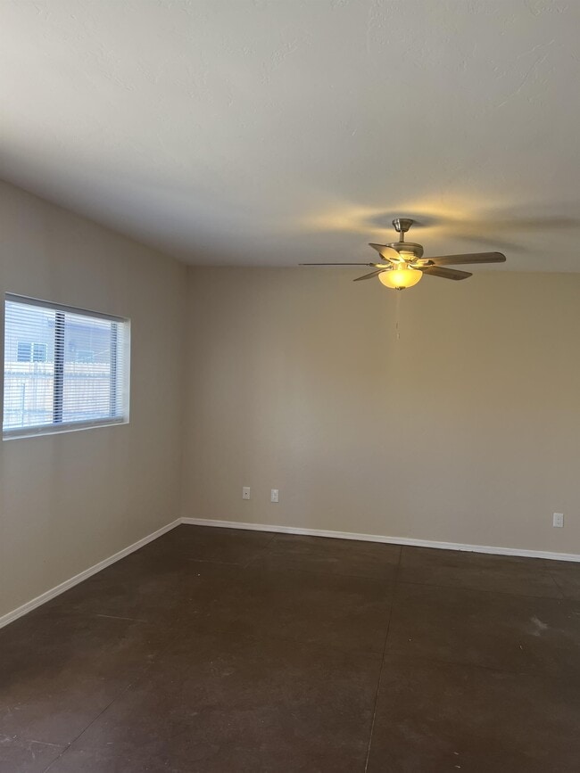 Photo - 3865 N Tyndall Ave Unit 1