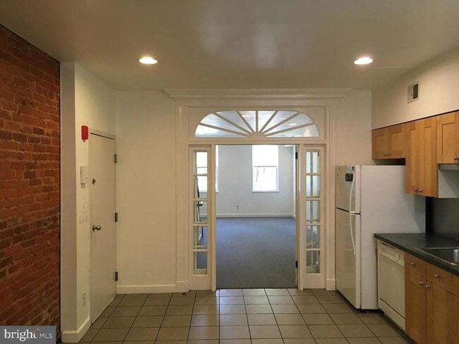 Photo - 702 N 2nd St