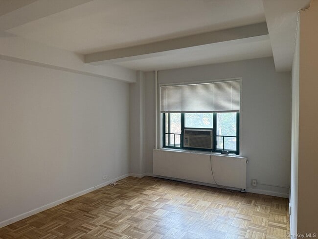 Building Photo - 1505 Archer Rd Unit 3D