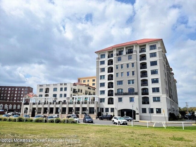 Building Photo - 1501 Ocean Ave Unit 2812 Rental