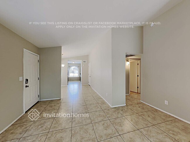 Photo - 4002 N 88th Ave