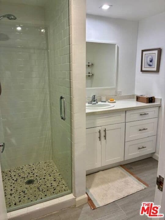 Photo - 2900 Searidge St